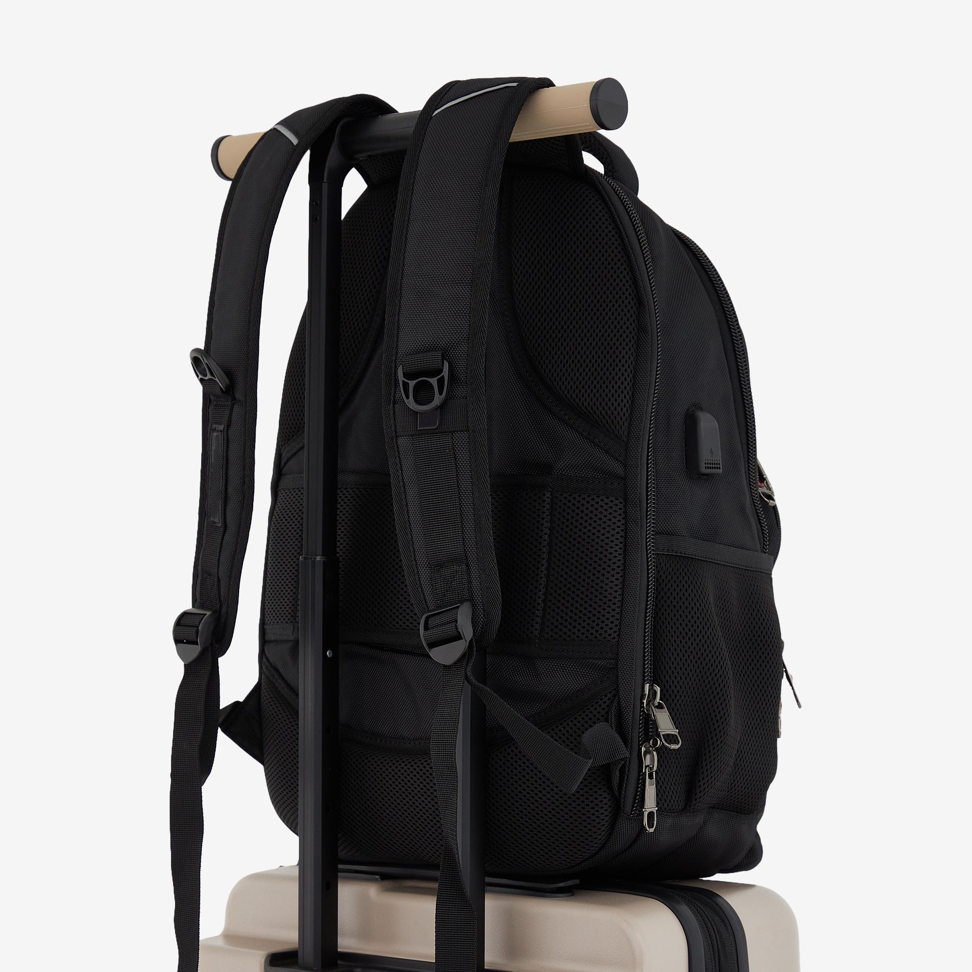 Tilburg | Wing-On™ Luggage
