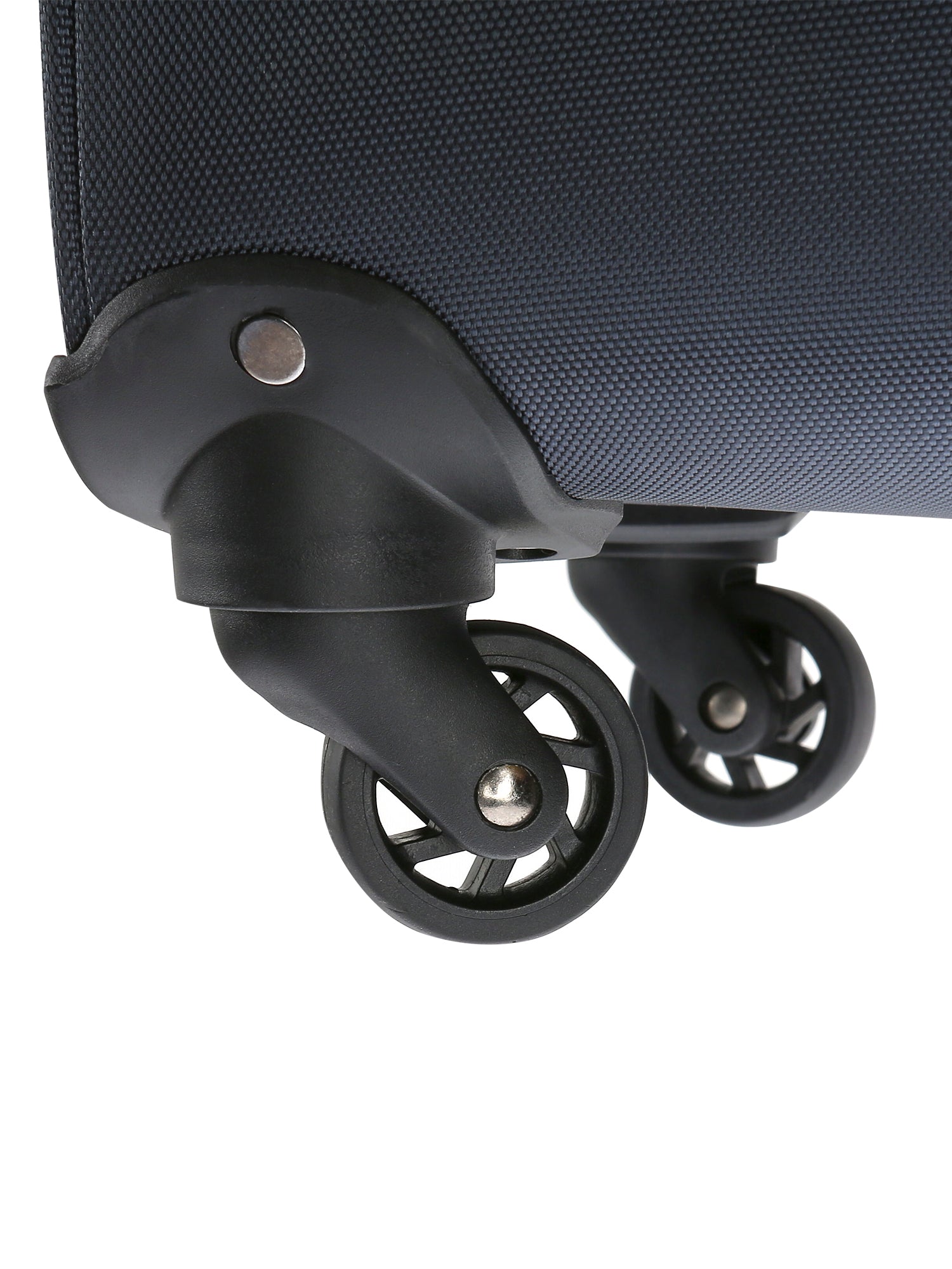 Travelers Club Business Class 32&quot; Softside Expandable Rolling Spinner Luggage