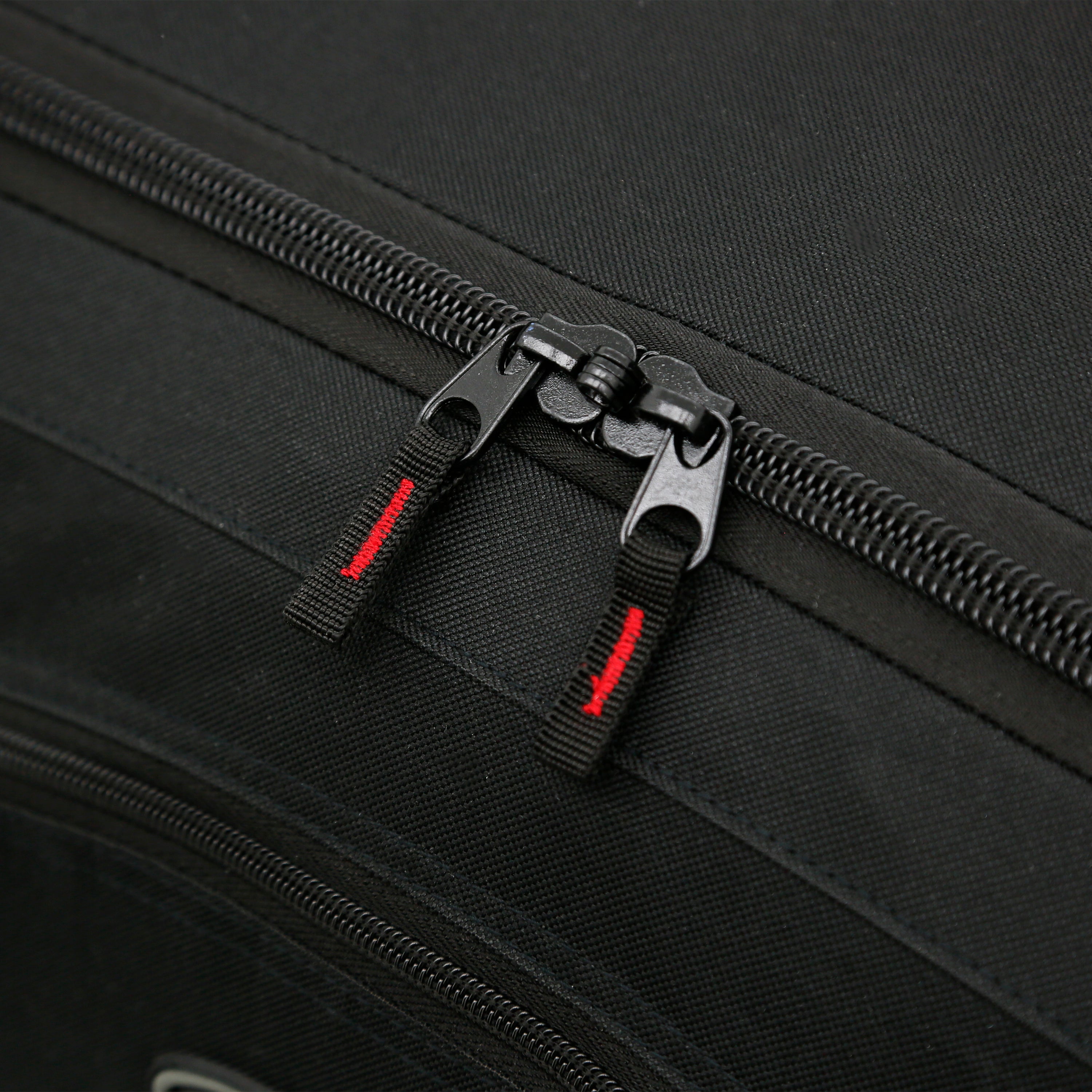 Adventure 24&quot; | Sport Multi pocket duffel W/ Wet shoe pocket